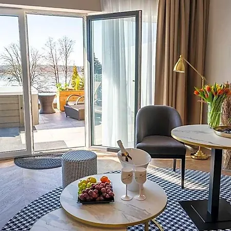 Hotel Mazurski Raj Karwica