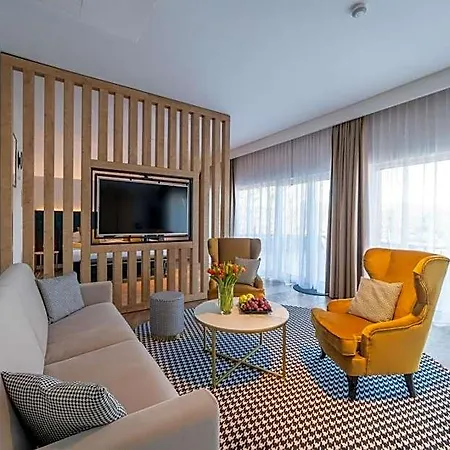 Mazurski Raj Hotel 4*
